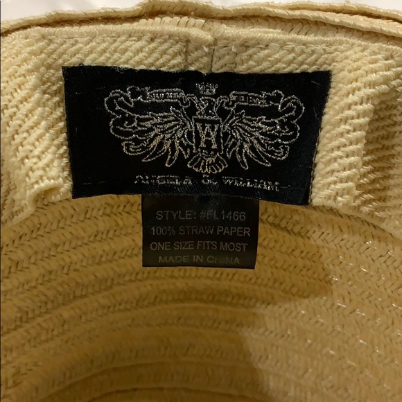 Floppy beach hat - Picture 2 of 3